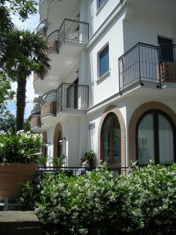 Ilios Residence ลิโดดิเยโซโล ภายนอก รูปภาพ